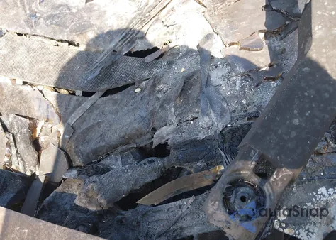 2024 Tesla Cybertruck Cyberbeast from USA, damaged, VIN 7G2CEHEE9RA021133